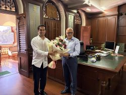Krishnaraj Mahadik met the Director General of Police of Maharashtra