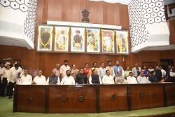 administered the oath to the newly elected 10 members of the Legislative Council