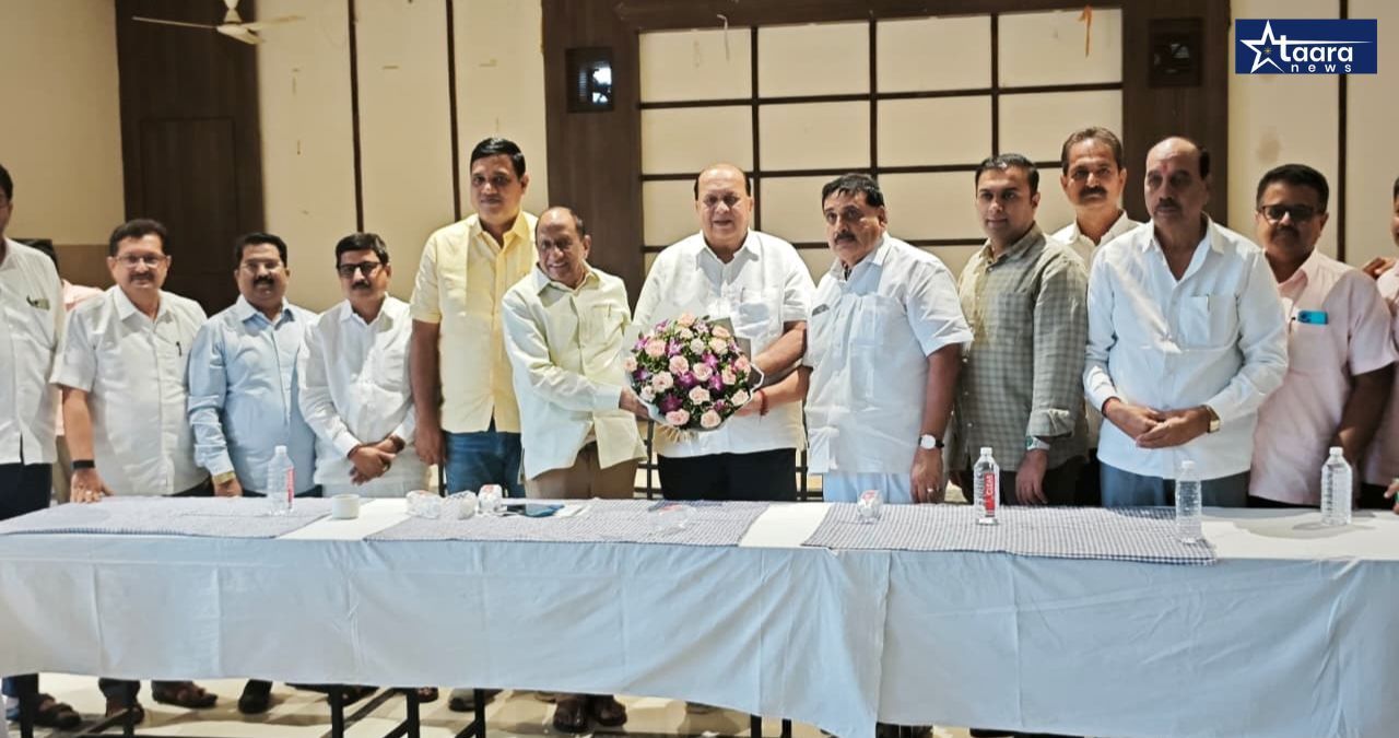 Greetings from citizens and dignitaries to Minister Hassan Mushrif on the occasion of Bakri Eid