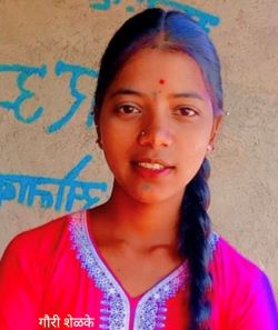 Among Kitwade Gauri from Dhangarwada scored 68 percent marks in the banking course in 12th standard