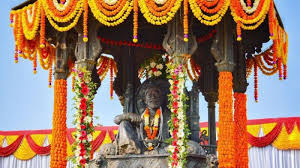 Shiv Senas coronation day celebrated with joy at Panhalgad