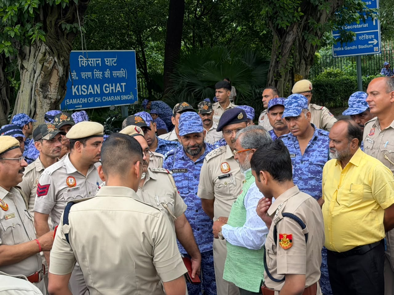 Farmers stage intense protest in Delhi against the India US trade