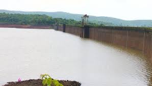 Thrilling rescue of a young man in a waterfall in Radhanagari