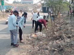SMACK ITI students conduct cleanliness drive in Shiroli
