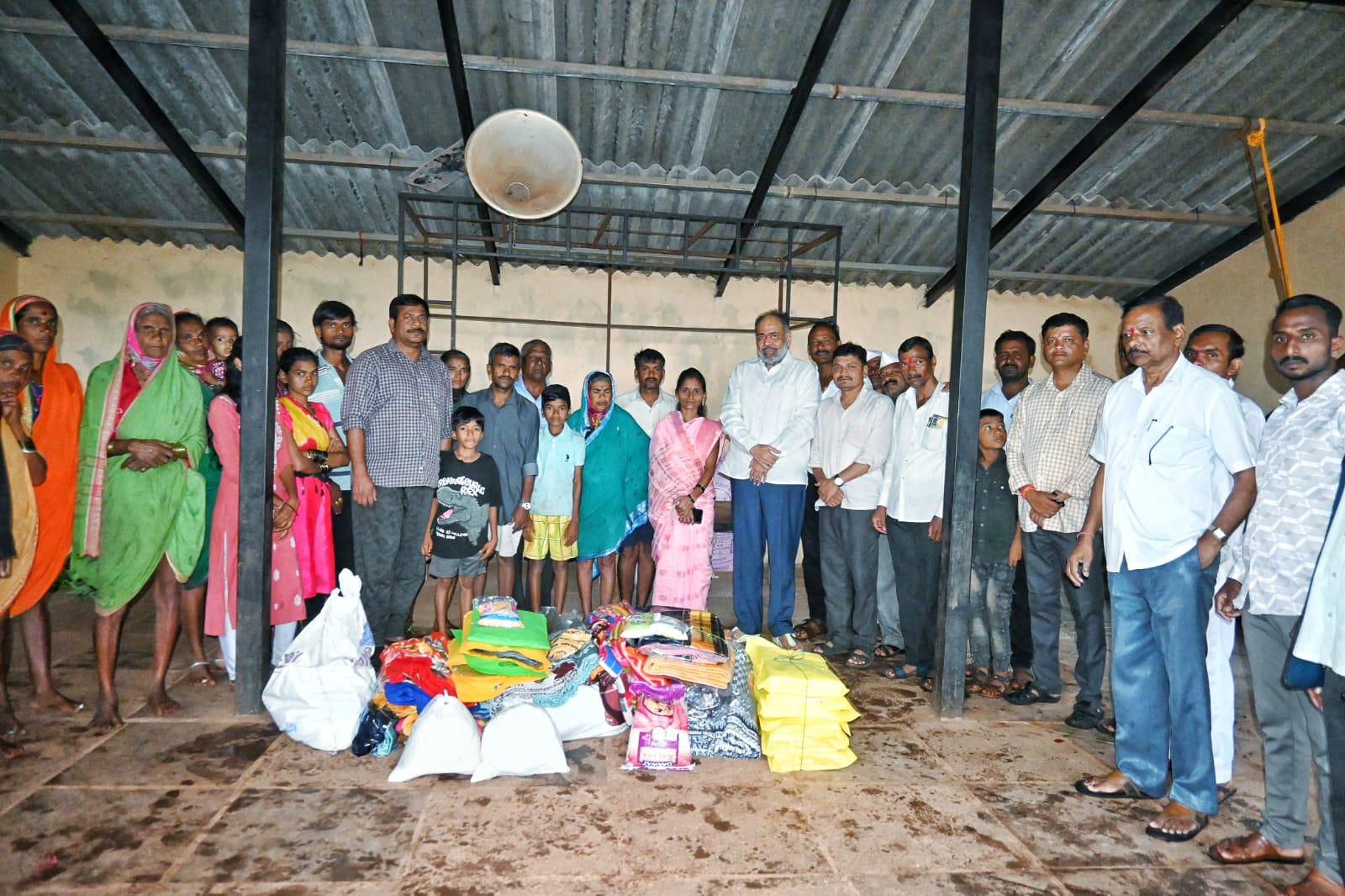 House catches fire in Ambaiwada