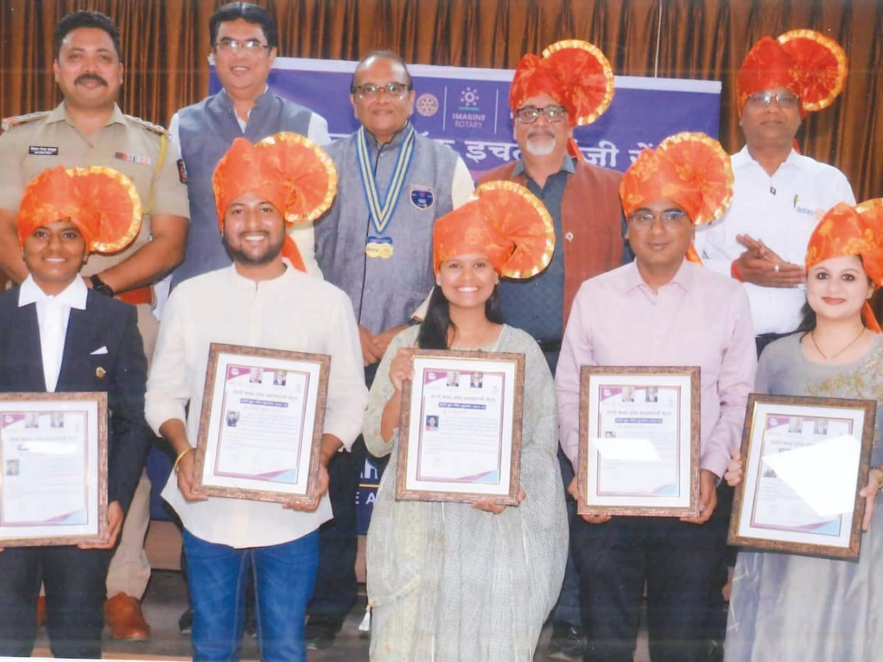 Yuva Gaurav Award ceremony concluded by Rotary Club Central