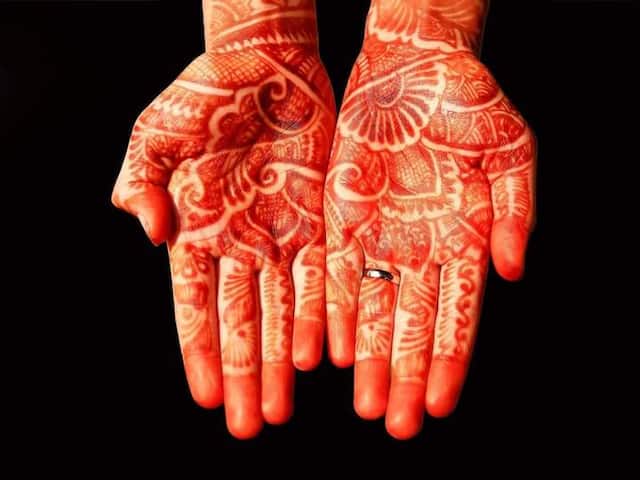Beware of Fake Mehndi