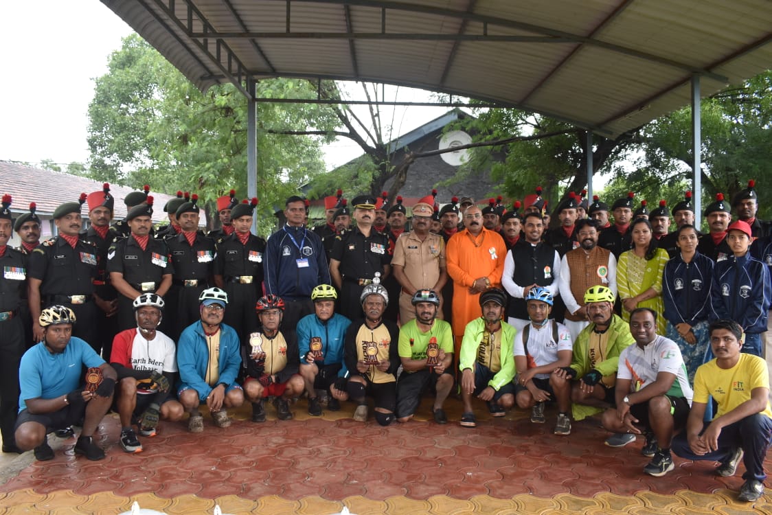 79-kilometer tricolor rally organize