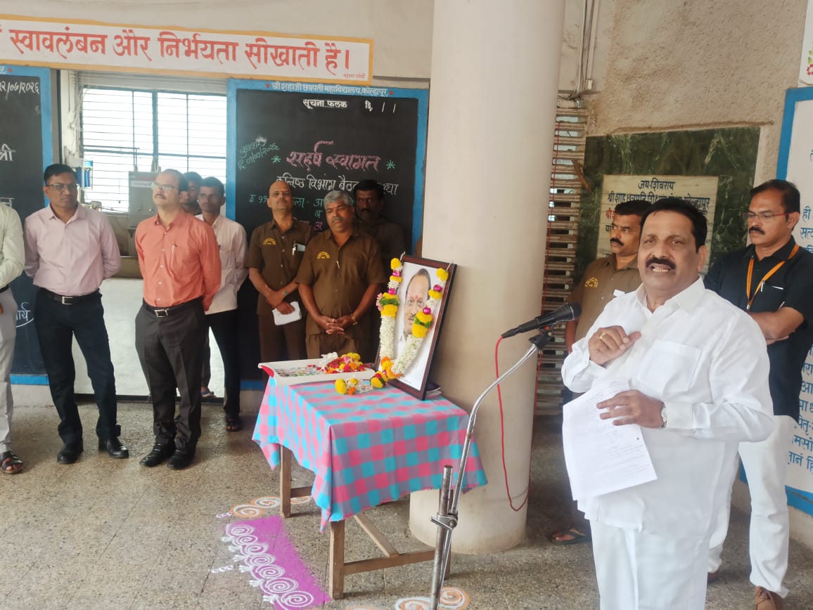 Ajitdada paid tribute at Shahaji College on the occasion of the birth anniversary