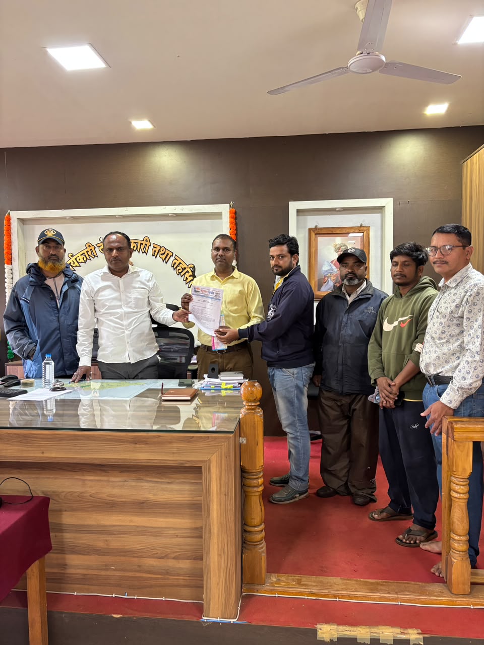 Bahujan Mukti Party submits a memora1ndum
