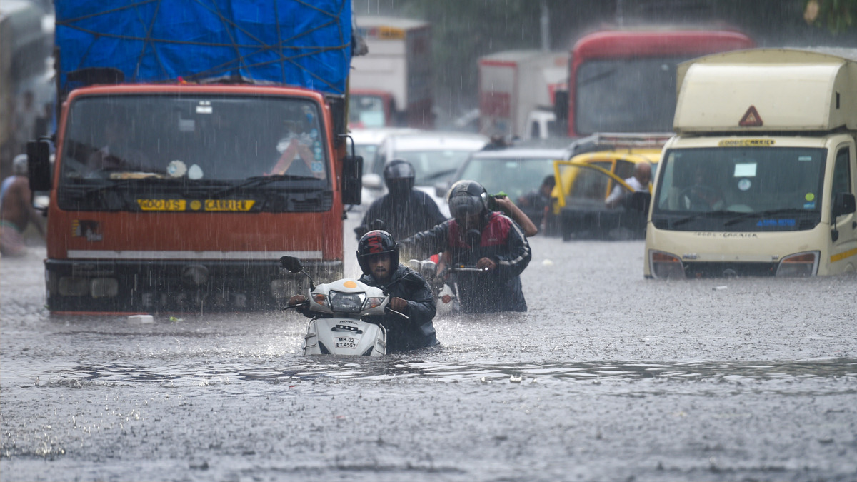 Heavy rains in Mumbai