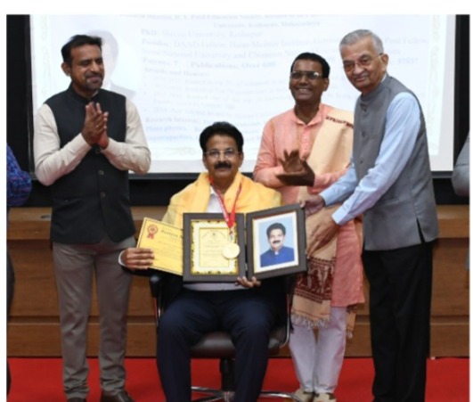 Dr Pramod S Patil, Research Director of DY Patil