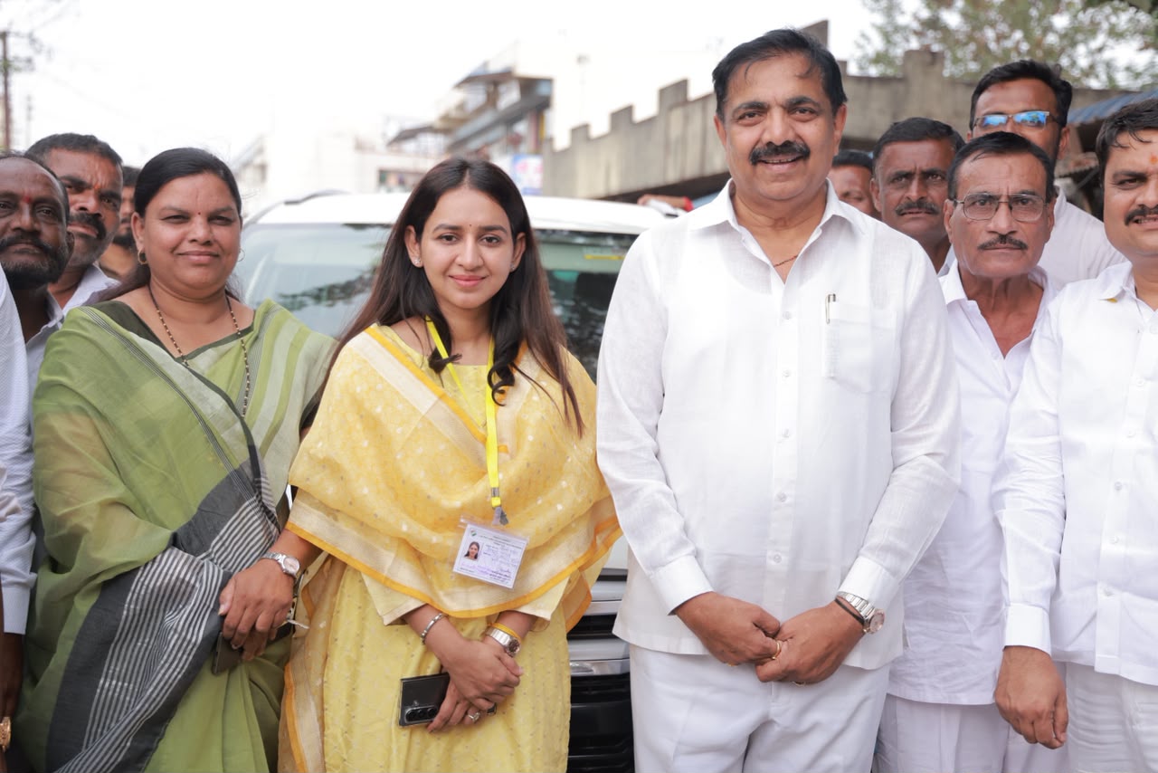 Harshada Deshmukh Jadhav makes a whirlwind visit
