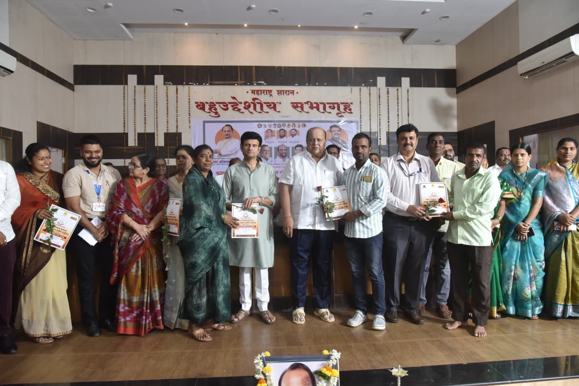 ₹2 75 crore distributed to 2 000 beneficiaries