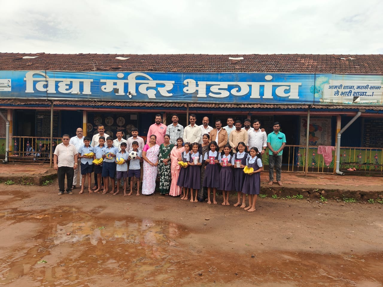 Distribution of sports equipment and snacks