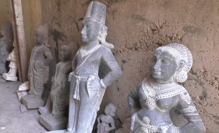 Market of hundreds of beautiful stone idols of Vithuraya is ready for Ashadhi Yatra