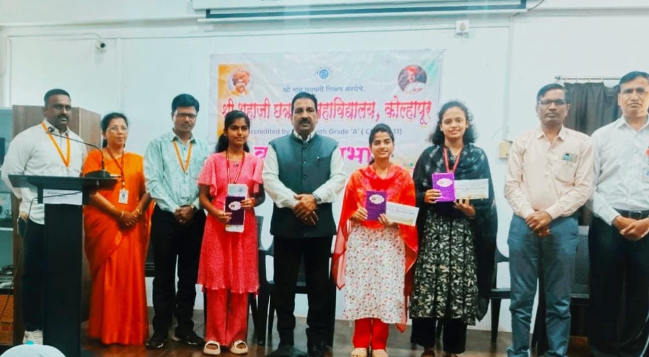 Guru Purnima celebrated with enthusiasm at Shahaji College