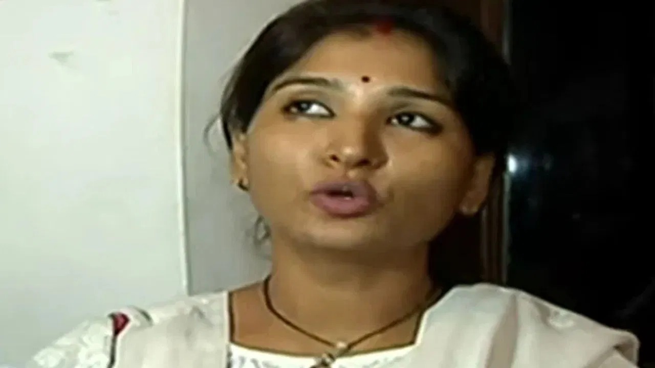 Karuna Sharma makes strong allegations against ministers and former ministers