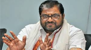 Raju Shetty warns of state wide strike