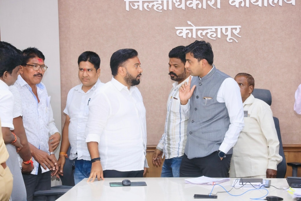 Weekly market will remain at its current location