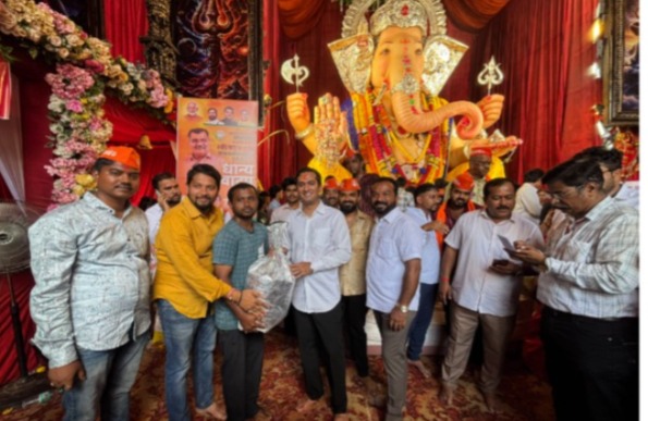 Krishnaraj Mahadik distributes essential items to needy families