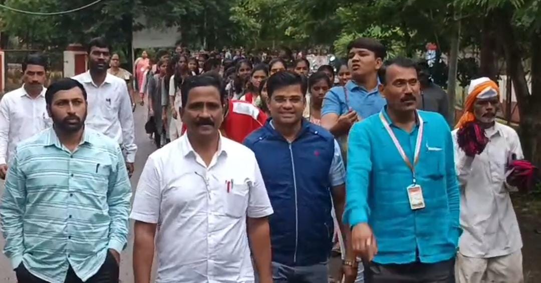 Karmaveer Hire Junior College welcomes newcomers in Gargoti