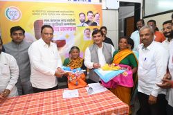 Gold ring for baby girl born on PM Modis birthday