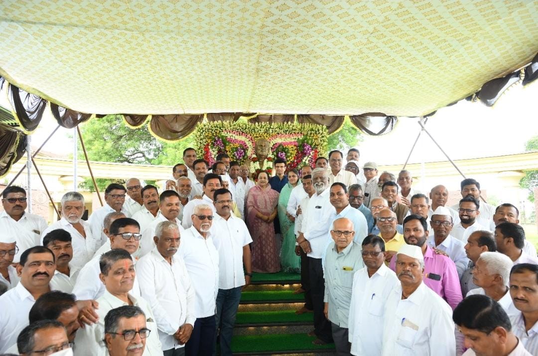 Shahu Factory pays tribute to Raje Vikramsinhji Ghatge