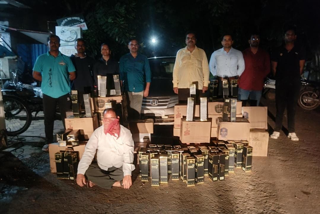 Fake Goa liquor stock seized in Gadhinglaj
