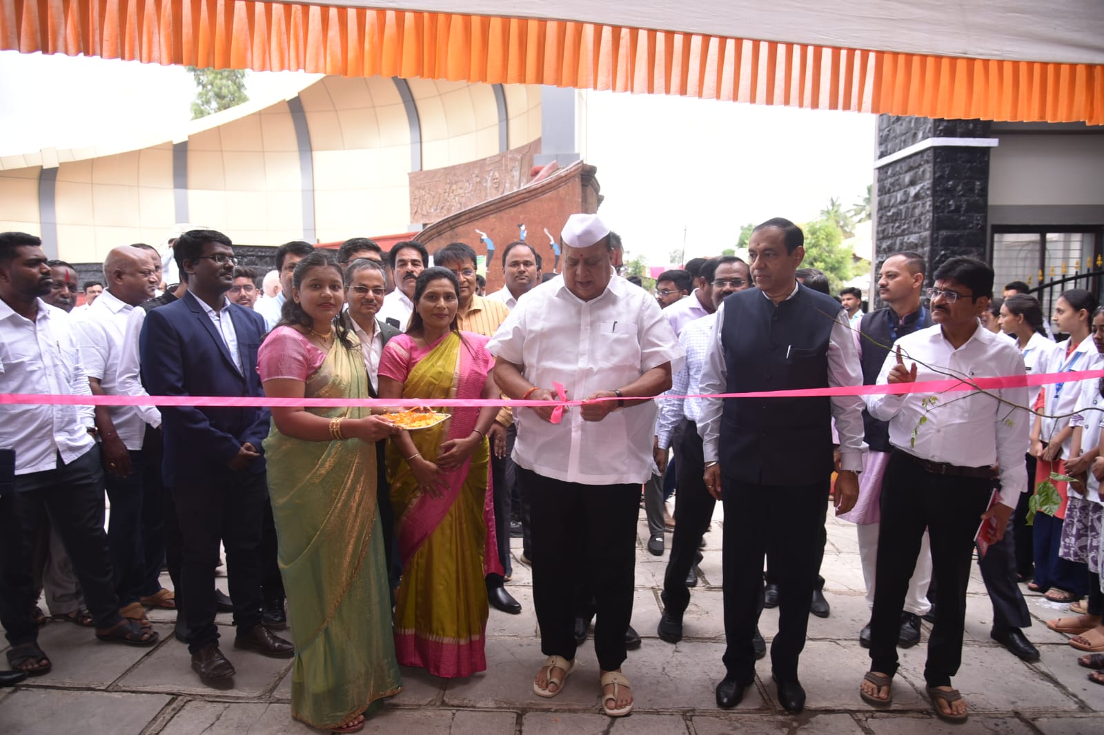 Students from all over the world will come to study at Uttur Yoga