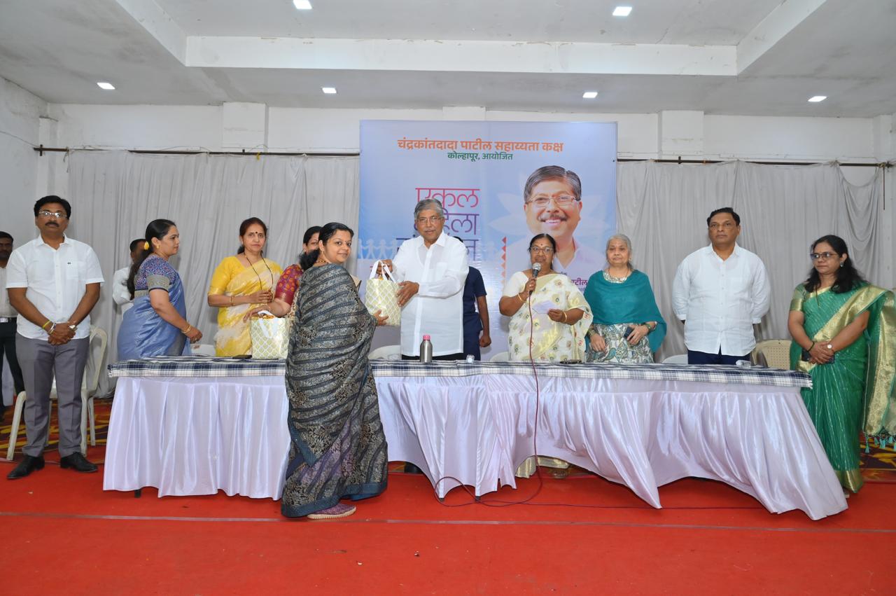 Chandrakant dada Patil stands by single mothers