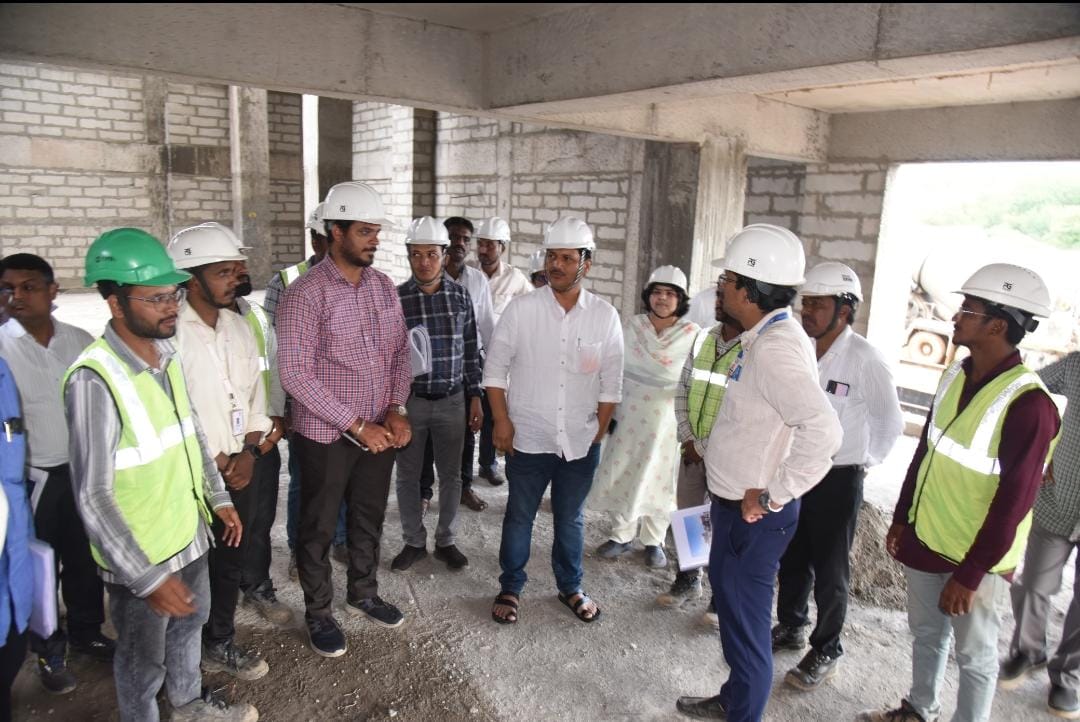 The grand buildings of Sarathi Sub