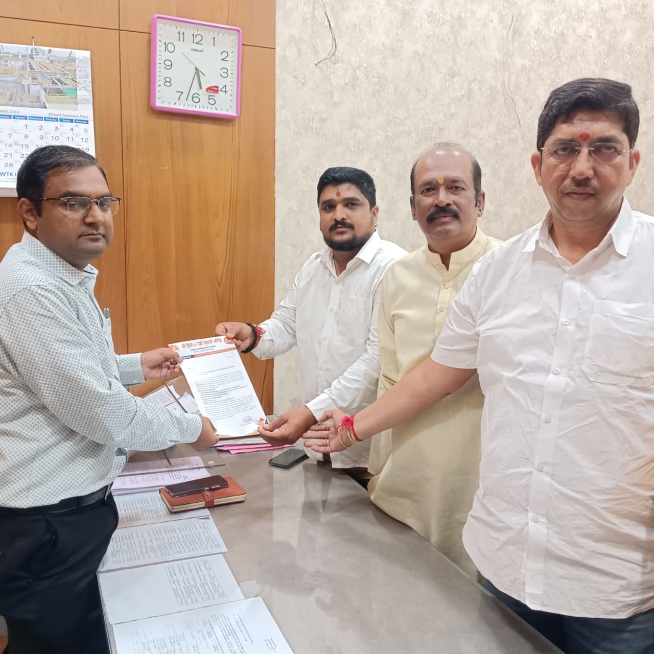 Deliver justice to KMT employees before Ganeshotsav