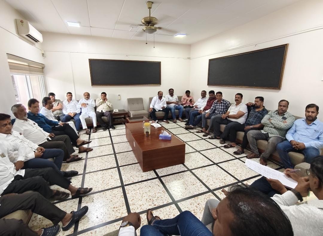 Former corporators support Congresss Nirdhar rally