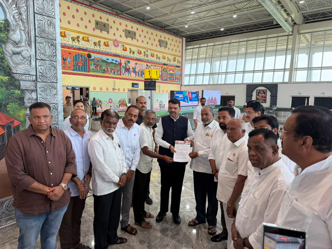 Raju Shetti has demanded that the case involving