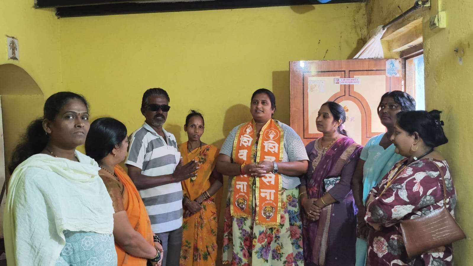 On the occasion of Shiv Sena chief Balasaheb Thackeray