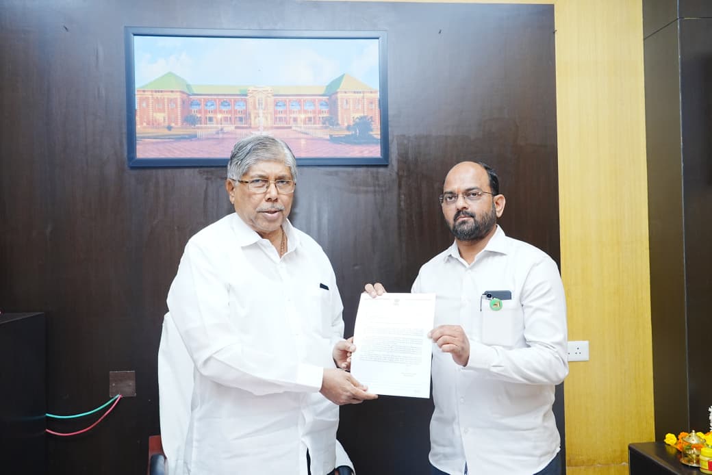 Start a Government Law College in Kolhapu