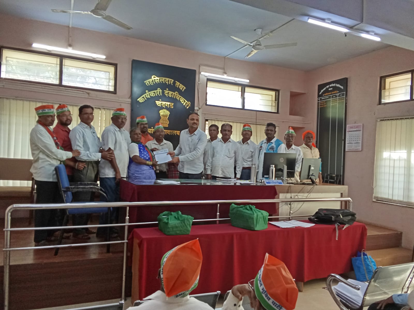 Bahujan Mukti Party submits a memorandum
