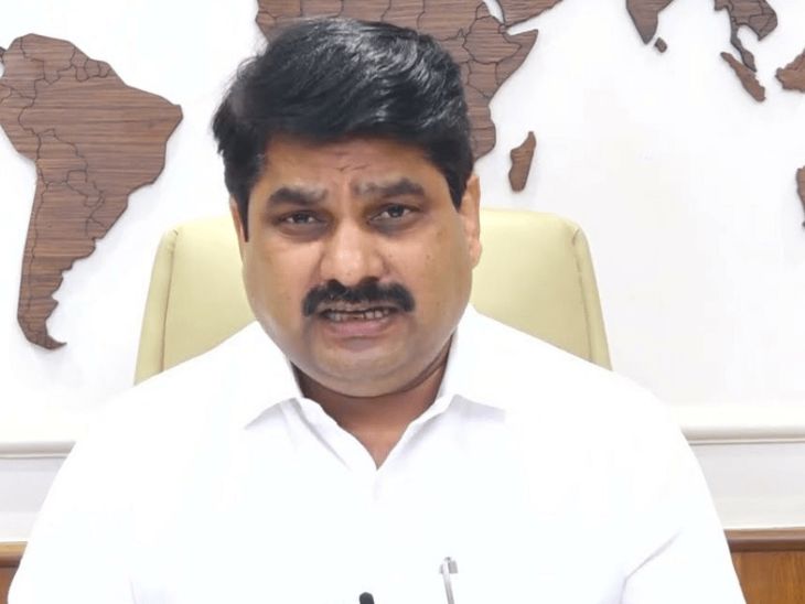 Gun at the heads of MLAs for Shakti Peeth Highway