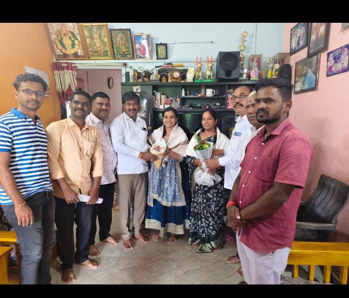 Felicitation of Meera Shewale and Akshada Powar