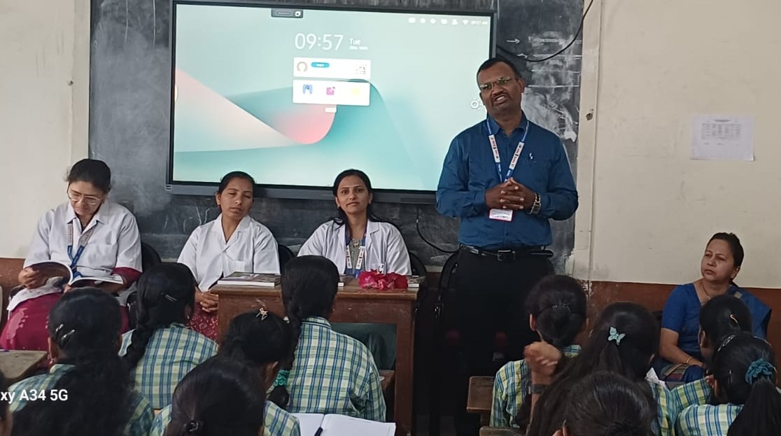Health check-up of students at Vivekananda College
