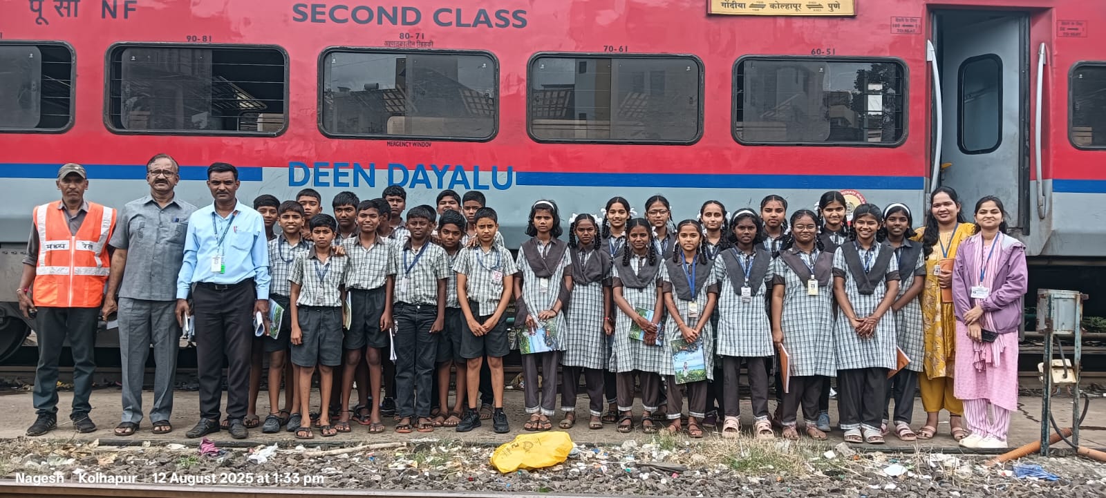 Colorful presentation of Lakhachha