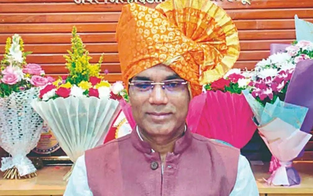 Gajanan Gurav assumes charge as Resident Deputy Collector