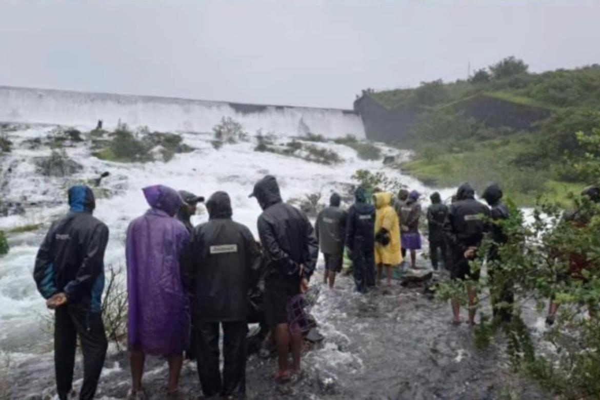Heavy rain in Bhudargad taluka