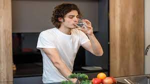 Is it right to drink water immediately after a meal