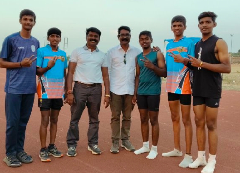 Valavalkar High School shines in 4x100m relay event
