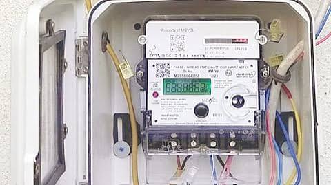 Electricity theft exposed through smart meter data analysis