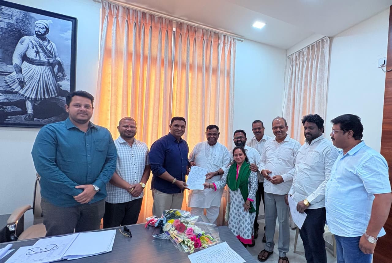 Madhurima Gawli application for BJP candidacy