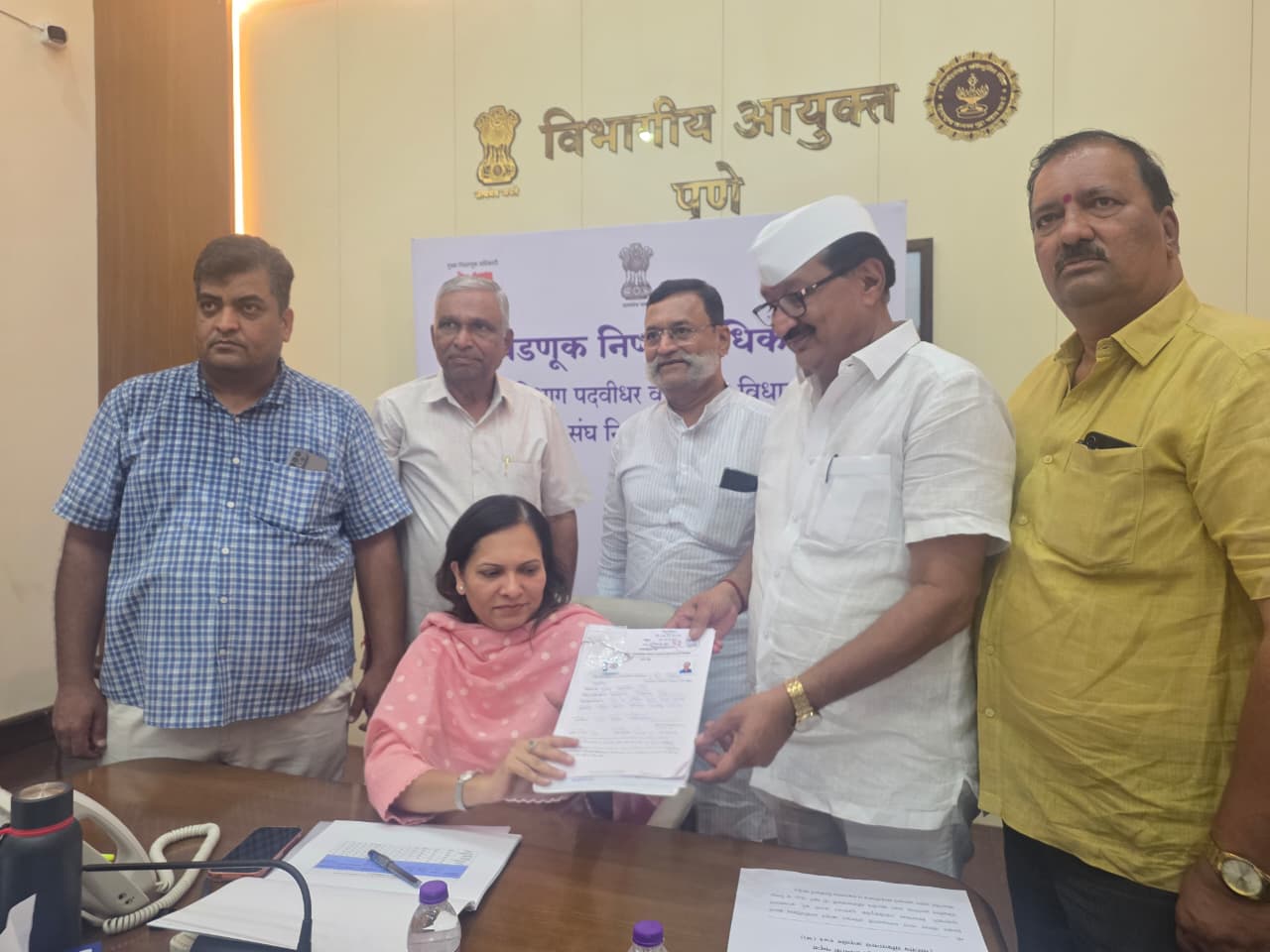 Bhaiyya Manes show of strength in the Pune Graduate constituency