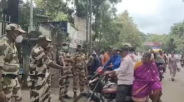 Daily chaos at CPR entrance